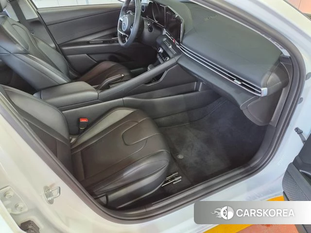 Hyundai Avante (CN7) 2023 Белый из Кореи, фото 4