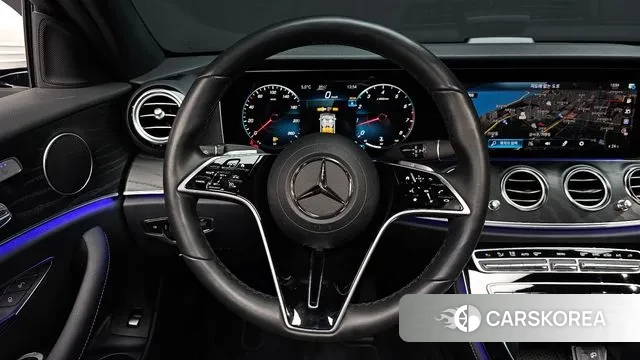 Mercedes-Benz E-Class W213 2023 Белый из Кореи, фото 4