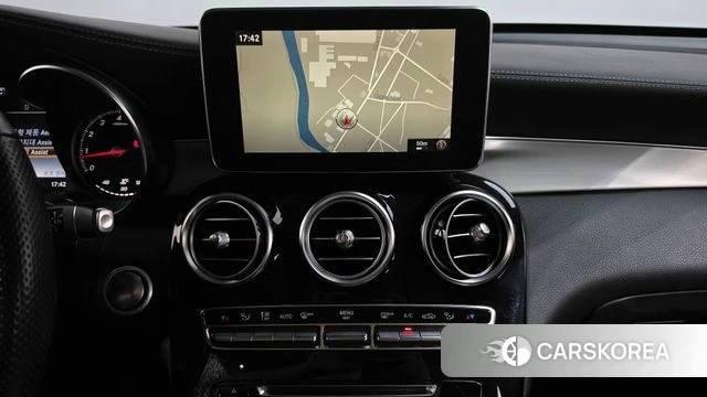 Mercedes-Benz GLC-Class X253 2019 Белый из Кореи, фото 4