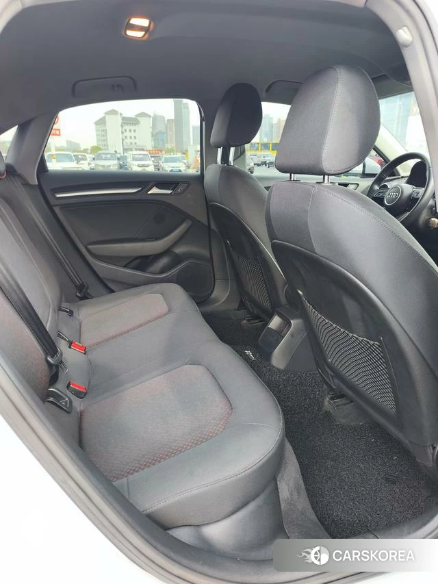 Audi A3 2020 Белый из Китая, фото 4