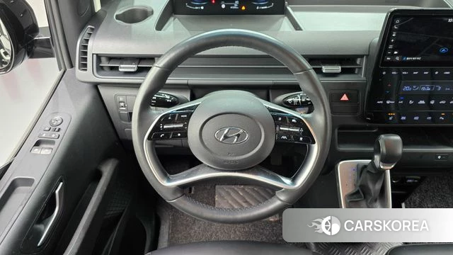 Hyundai Staria 2023 Черный из Кореи, фото 4