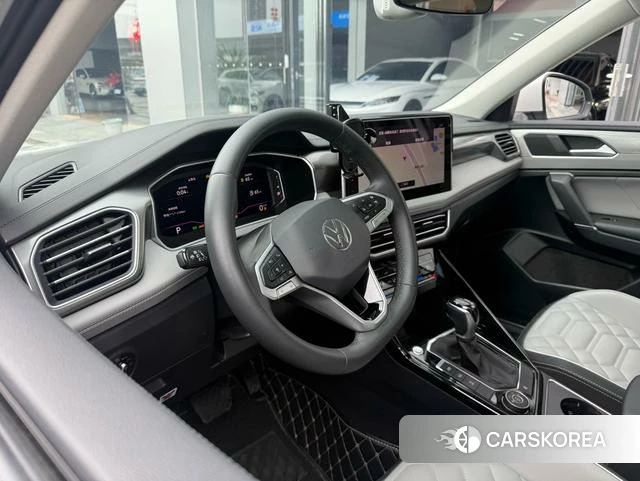 Volkswagen Tayron 2023 Белый из Китая, фото 4
