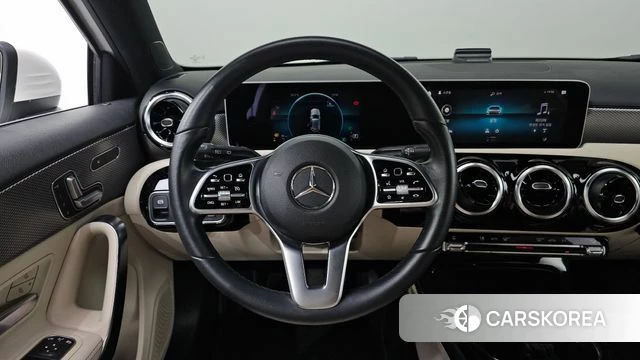 Mercedes-Benz A-Class W177 2019 Белый из Кореи, фото 4