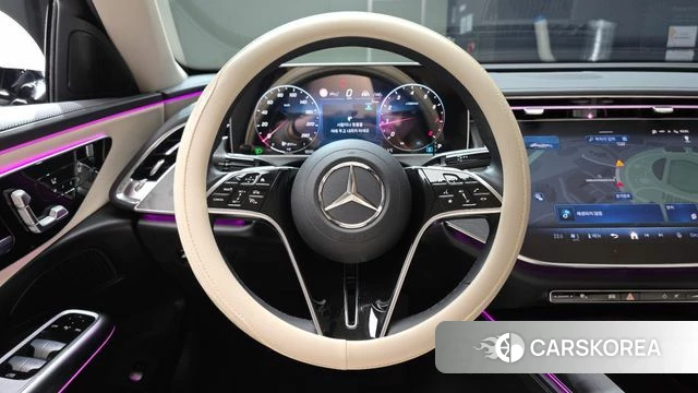 Mercedes-Benz E-Class W214 2024 Белый из Кореи, фото 4
