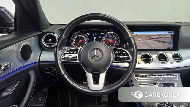 Mercedes-Benz E-Class W213 2020 Черный из Кореи, фото 4