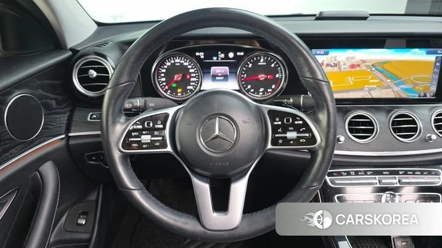 Mercedes-Benz E-Class W213 2019 Синий из Кореи, фото 4