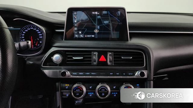 Genesis G70 2018 Серебряный из Кореи, фото 4