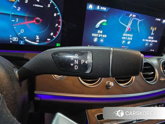 Mercedes-Benz E-Class W213 2022 Серый из Кореи, фото 4
