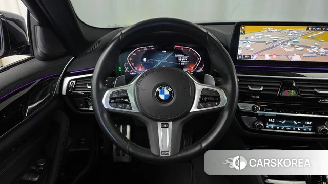 BMW 5 Series (G30) 2023 Черный из Кореи, фото 4