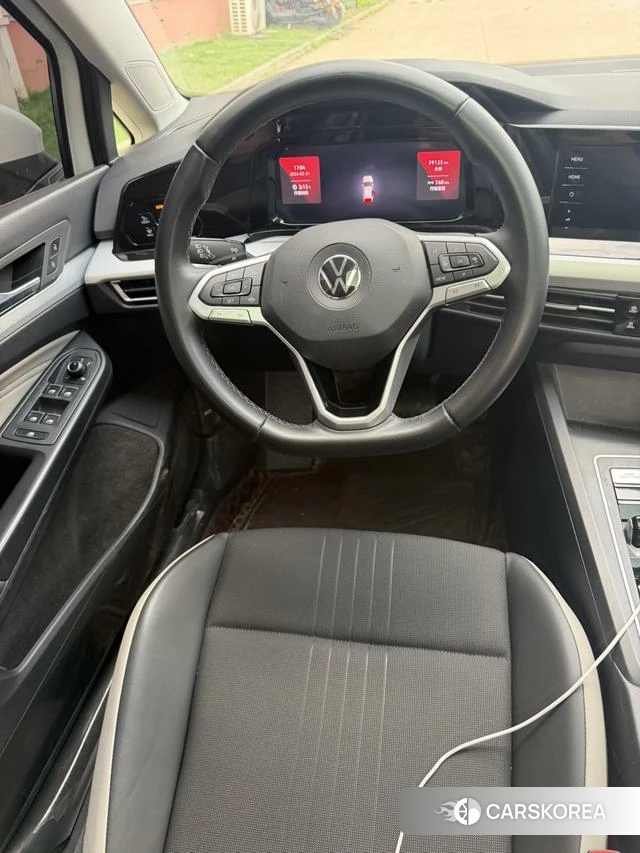 Volkswagen Golf 2021 Белый из Китая, фото 4
