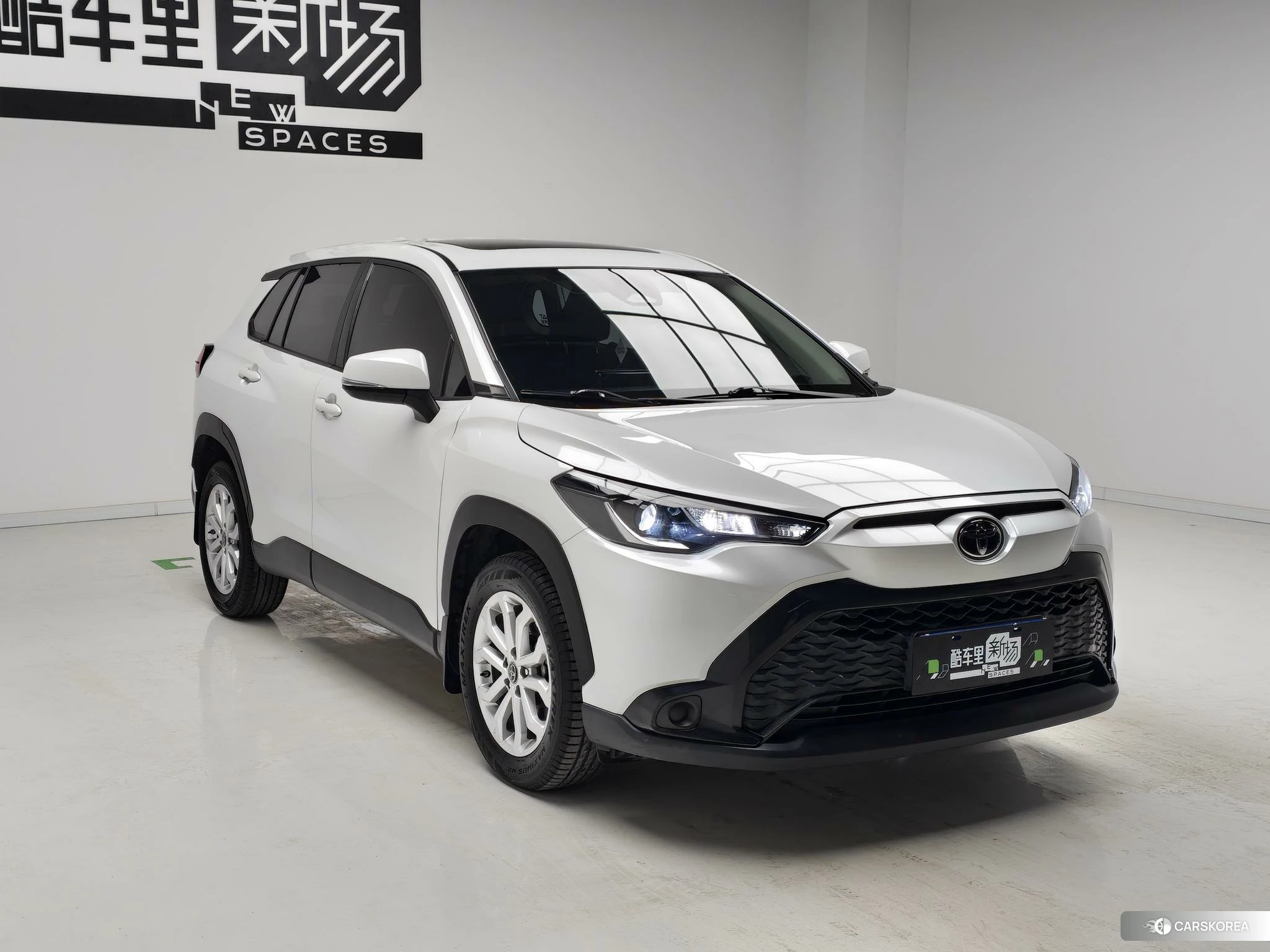 Toyota Frontlander 2023 Белый из Китая, фото 4