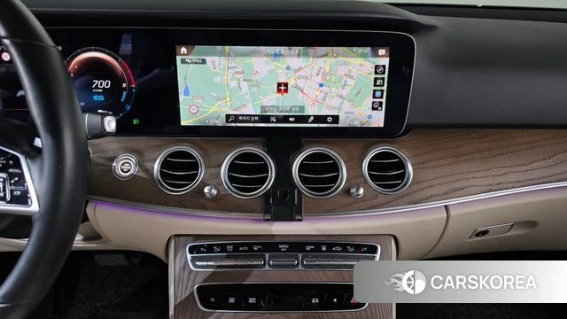 Mercedes-Benz E-Class W213 2021 Белый из Кореи, фото 4