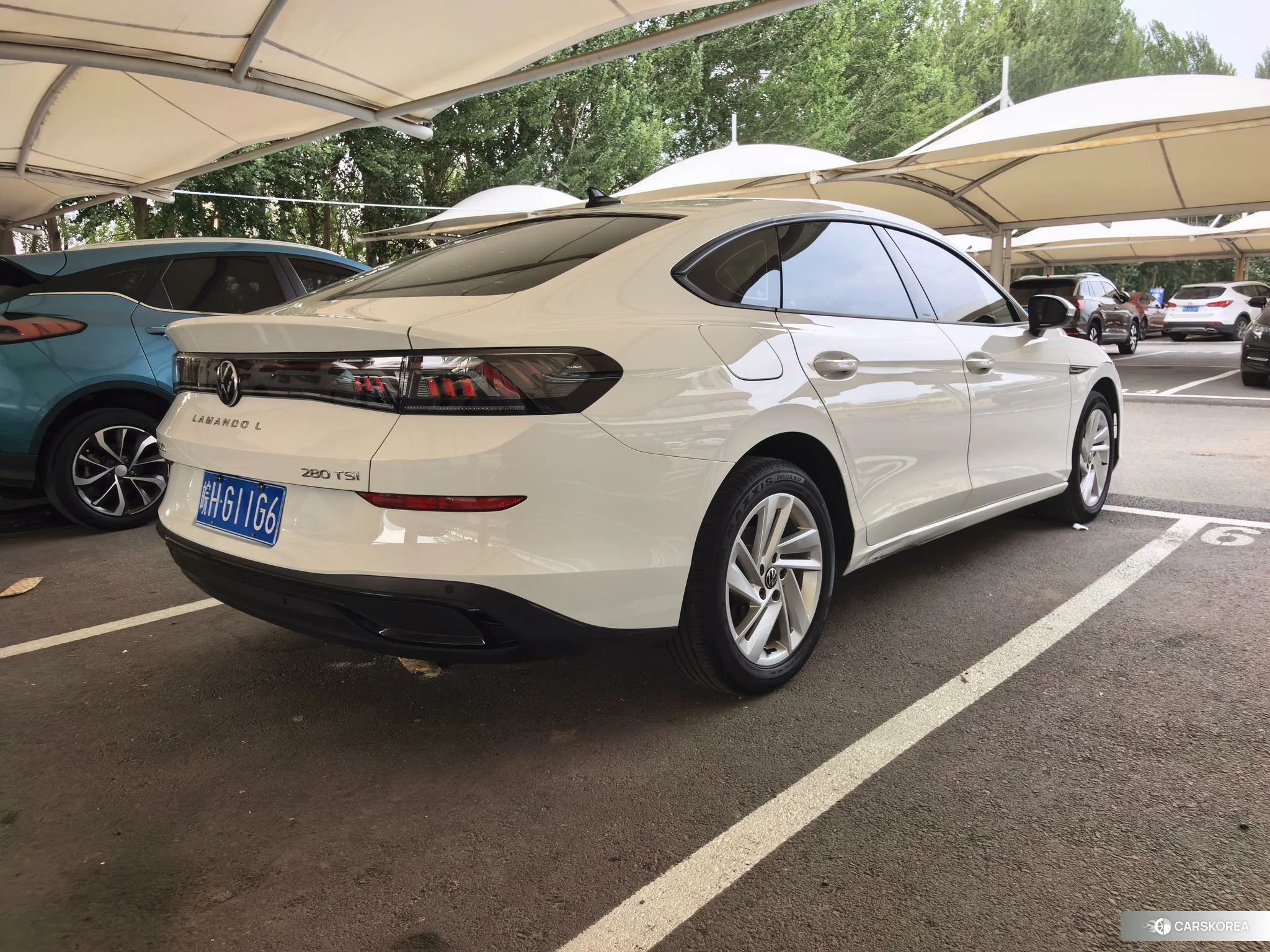Volkswagen Lamando 2023 Белый из Китая, фото 4