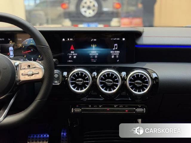 Mercedes-Benz CLA 2021 Белый из Китая, фото 4