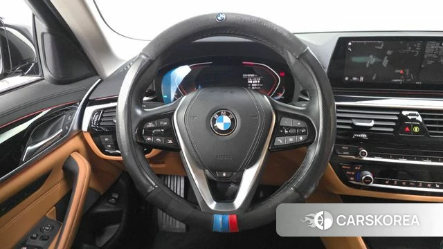 BMW 5 Series (G30) 2020 Черный из Кореи, фото 4
