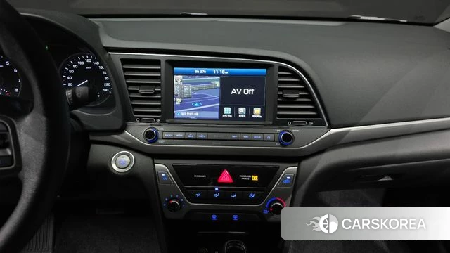 Hyundai Avante AD 2018 Белый из Кореи, фото 4