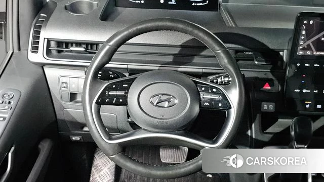 Hyundai Staria 2023 Серебристо-серый из Кореи, фото 4