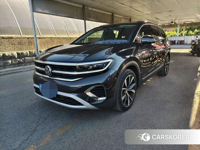 Volkswagen Talagon 2022 Темно-серый из Китая, фото 4
