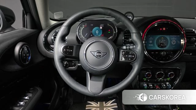 Mini Cooper Clubman 2024 Черный из Кореи, фото 4