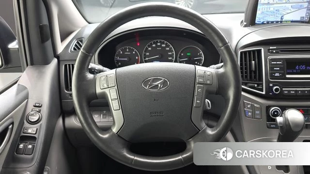 Hyundai The New Grand Starex 2018 Серебристо-серый из Кореи, фото 4