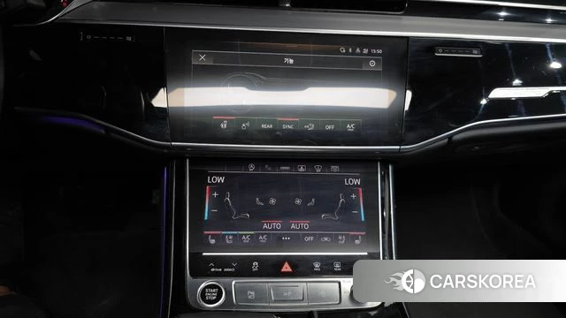Audi A8 (D5) 2021 Черный из Кореи, фото 4