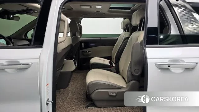 Kia Carnival 4th generation 2023 Белый из Кореи, фото 4