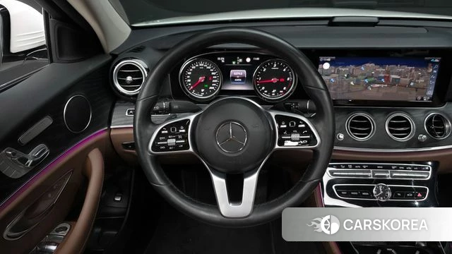 Mercedes-Benz E-Class W213 2020 Белый из Кореи, фото 4