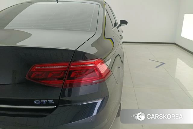 Volkswagen Magotan 2022 Черный из Китая, фото 4