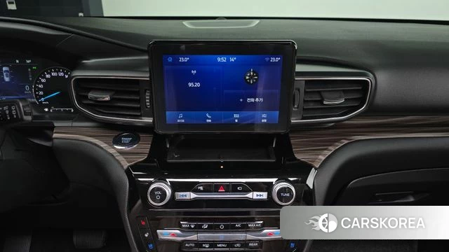 Ford Explorer 6th Generation 2022 Черный из Кореи, фото 4