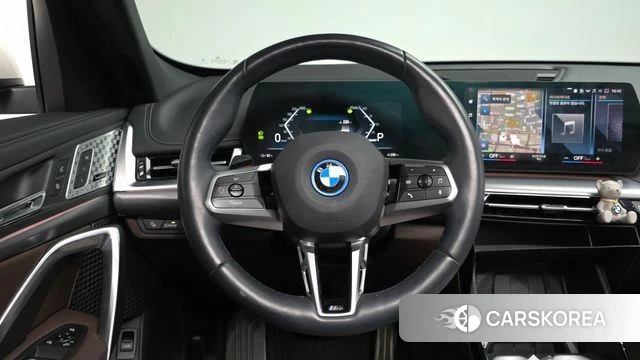 BMW iX1 (U11) 2023 Белый из Кореи, фото 4