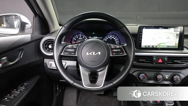 Kia The New K3 2nd generation 2021 Белый из Кореи, фото 5