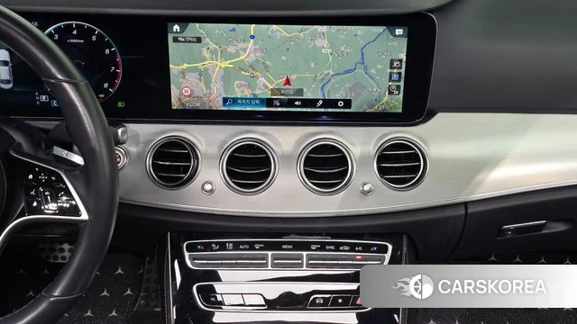 Mercedes-Benz E-Class W213 2021 Черный из Кореи, фото 4