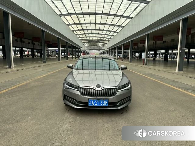 Skoda Superb 2022 Темно-серый из Китая, фото 4