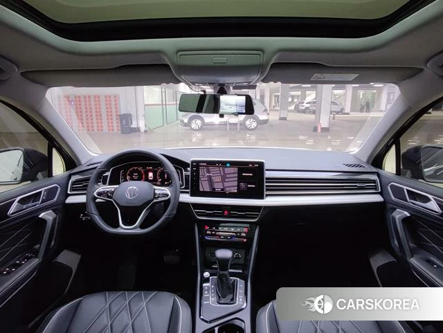 Volkswagen Tiguan L 2022 Черный из Китая, фото 4