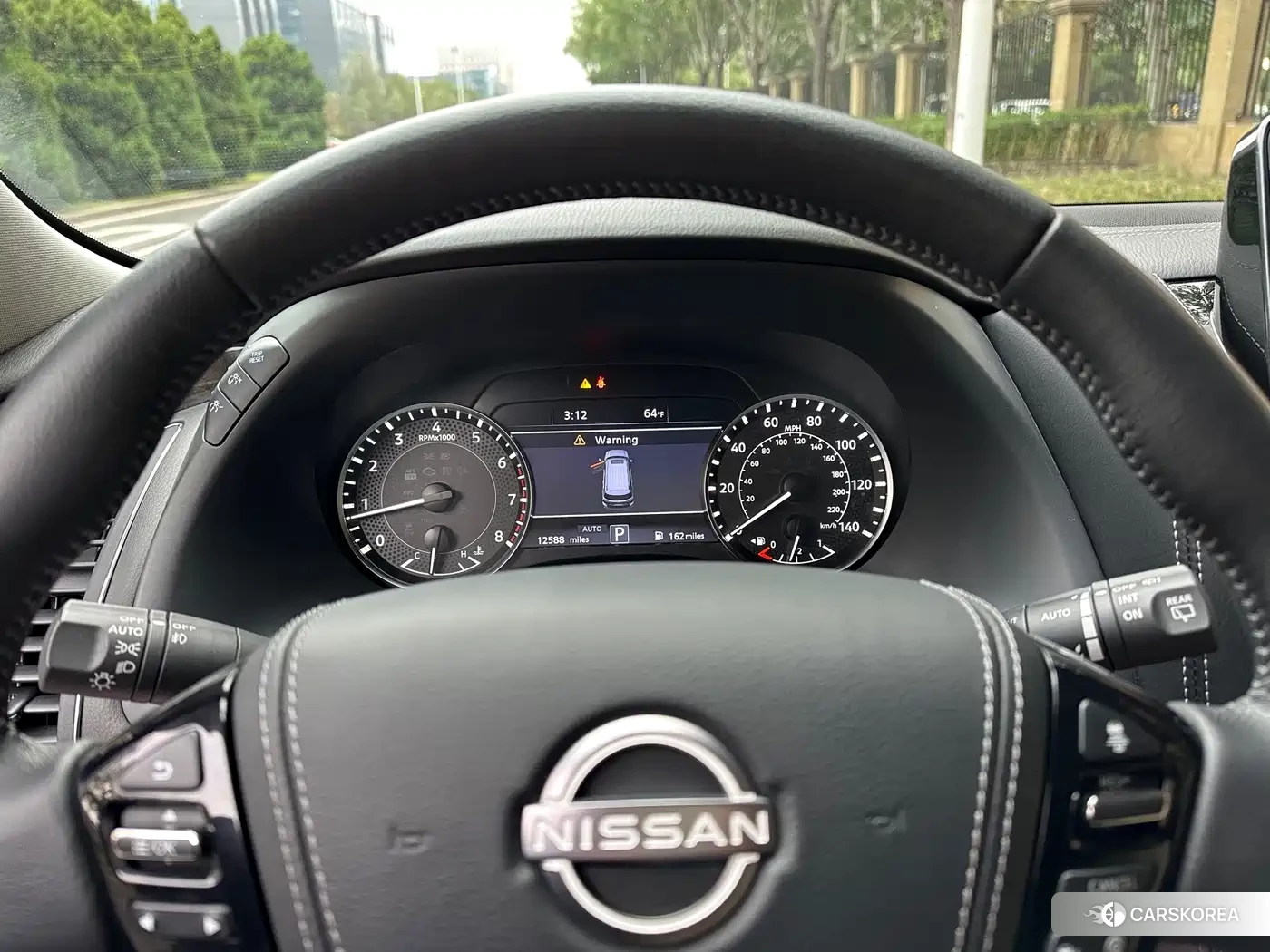 Nissan Patrol 2022 Silver/gray из Китая, фото 4