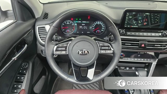 Kia Seltos 2020 Белый из Кореи, фото 4
