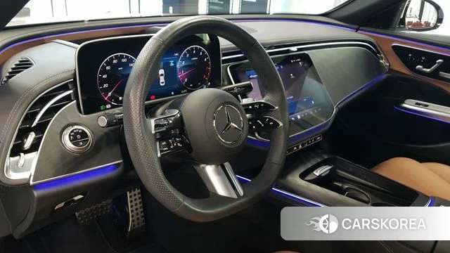 Mercedes-Benz E-Class W214 2026 Белый из Кореи, фото 4