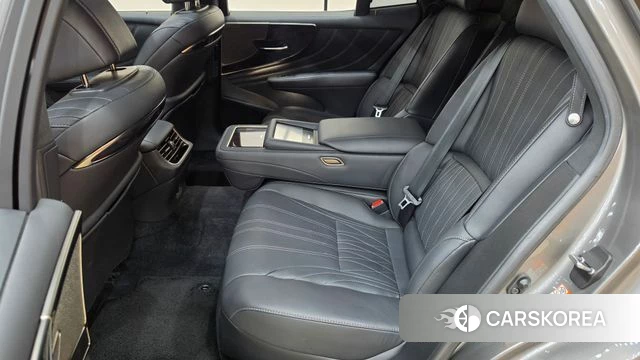 Lexus LS500 5th generation 2022 Серый из Кореи, фото 4