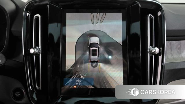 Volvo XC40 2022 Белый из Кореи, фото 5