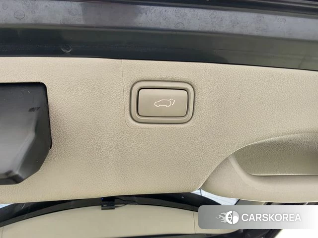 Kia The New Carnival 2018 Черный из Кореи, фото 5
