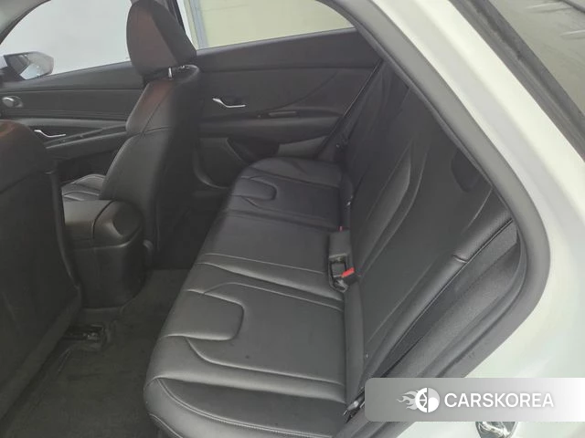 Hyundai Avante (CN7) 2021 Белый из Кореи, фото 5
