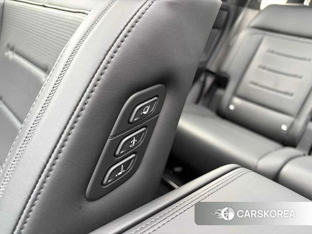 Hyundai Santa Fe (MX5) 2025 Черный из Кореи, фото 5
