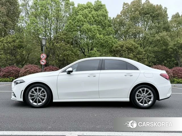 Mercedes-Benz A-Class 2021 Белый из Китая, фото 5