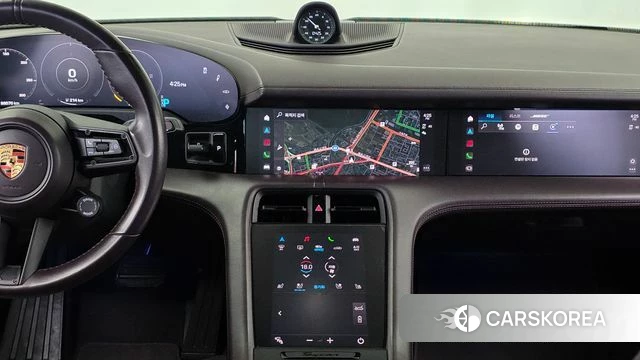 Porsche Taycan 2021 Белый из Кореи, фото 5