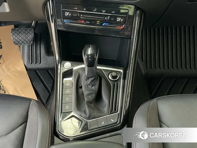 Volkswagen Tayron 2021 Темно-серый из Китая, фото 5