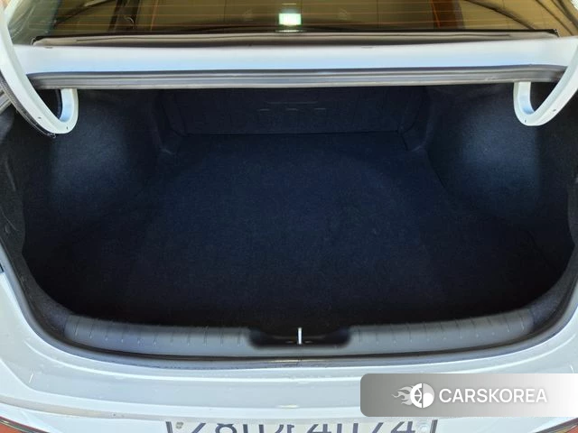 Hyundai Avante (CN7) 2023 Белый из Кореи, фото 5