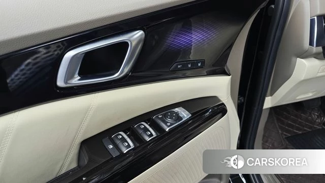 Kia Carnival 4th generation 2023 Черный из Кореи, фото 5