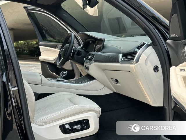 BMW X5 2021 Черный из Китая, фото 5