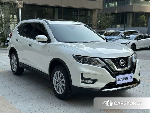 Nissan X-Trail 2025 Белый из Китая, фото 5