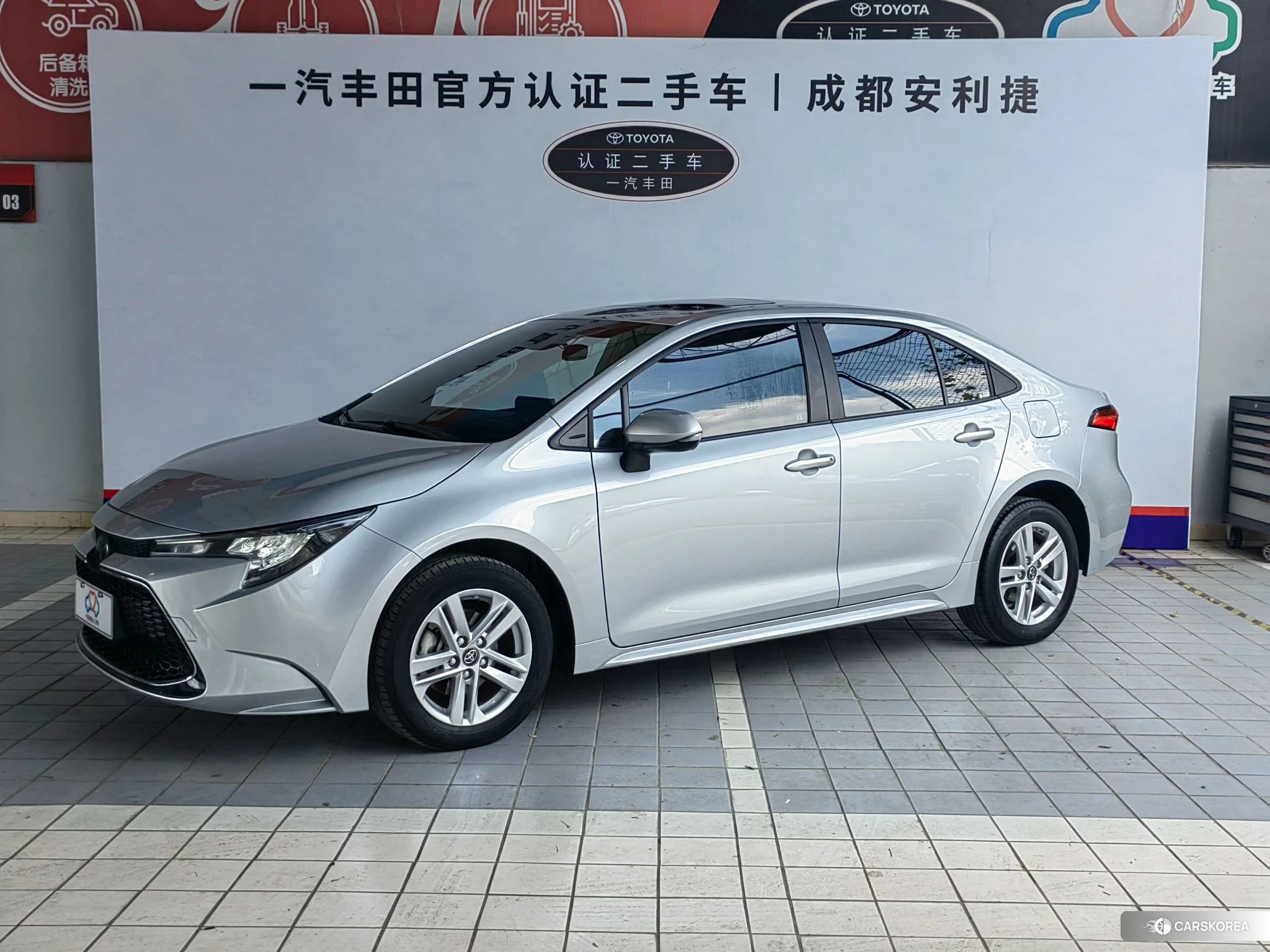 Toyota Levin 2020 Серебристо-серый из Китая, фото 5
